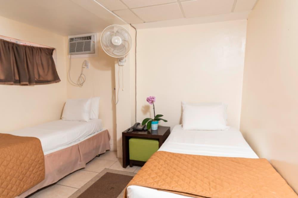 Bunker Hill Hotel Charlotte Amalie Exterior photo