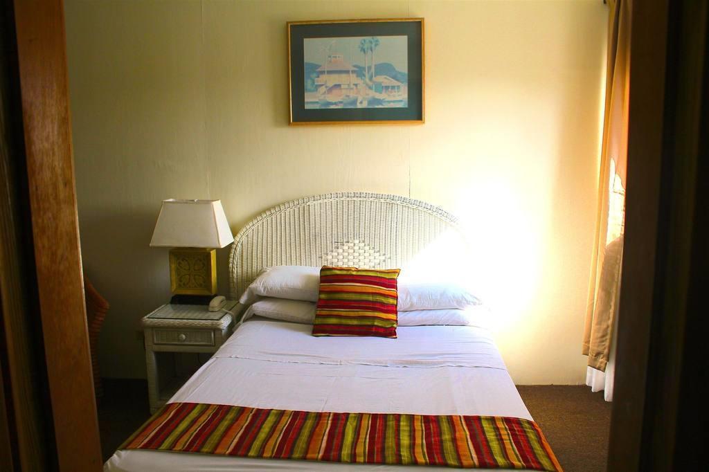 Bunker Hill Hotel Charlotte Amalie Room photo