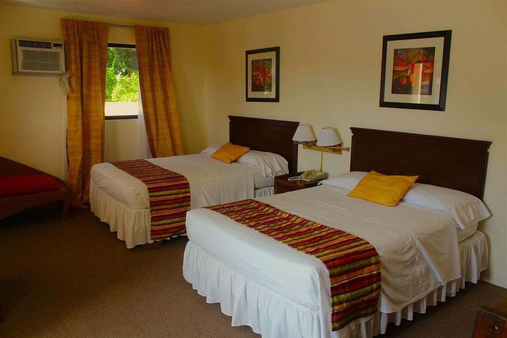 Bunker Hill Hotel Charlotte Amalie Room photo